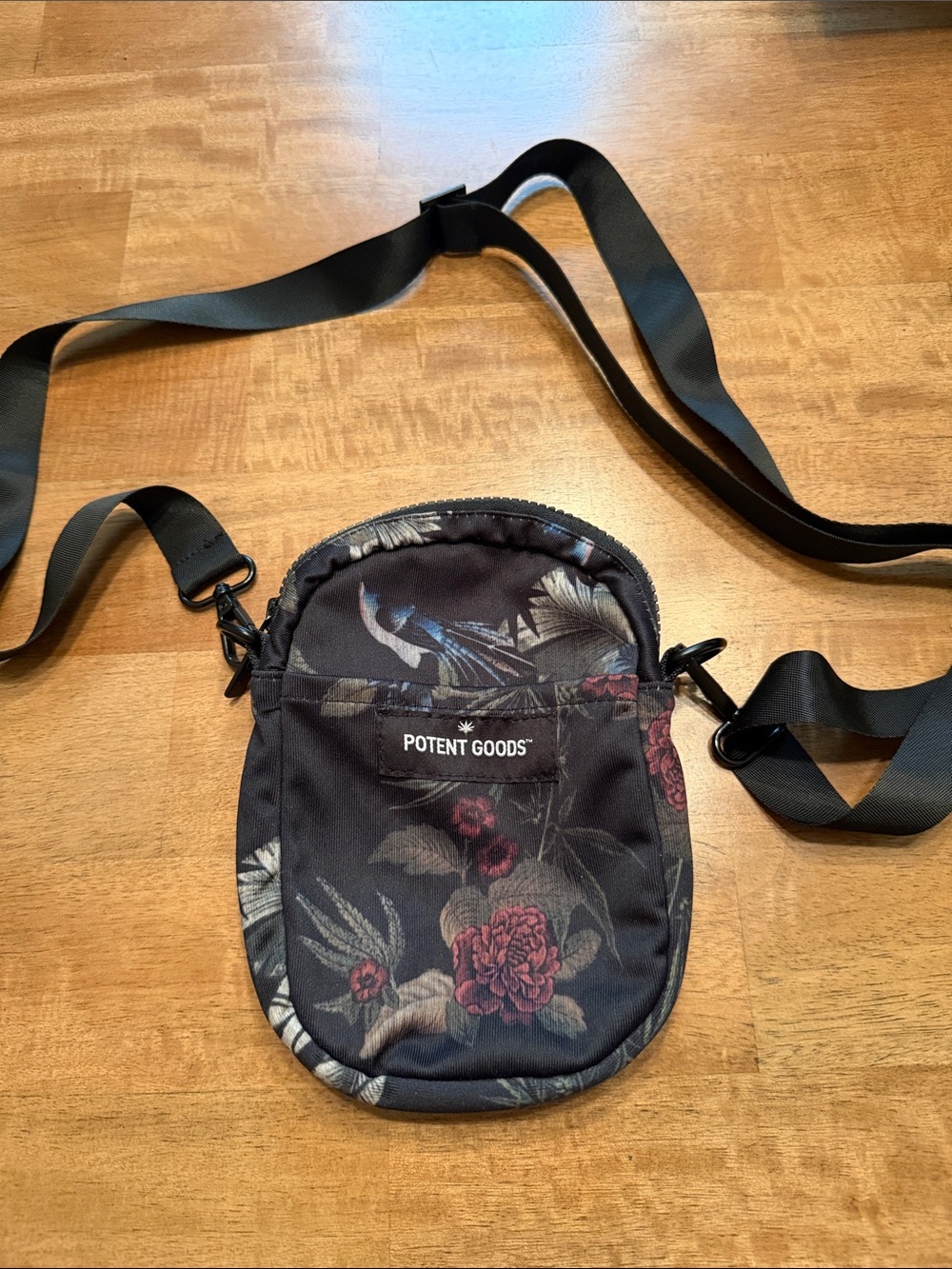 NWOT Potent Goods Black Floral Mini Crossbody Stash Bag